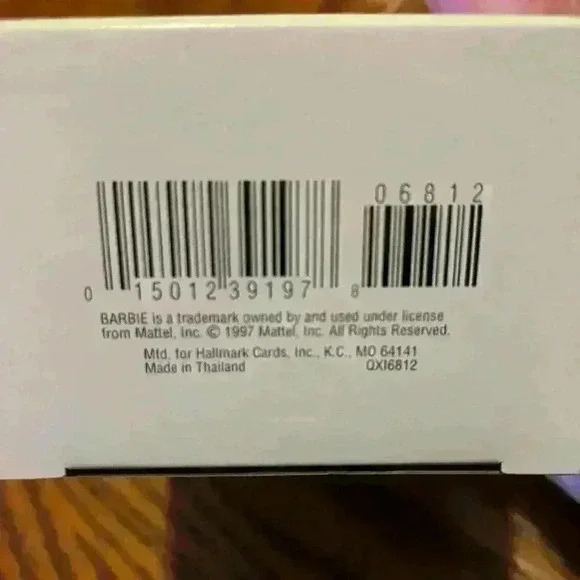 1997 Wedding Day Barbie Ornament - Picture 5 of 6